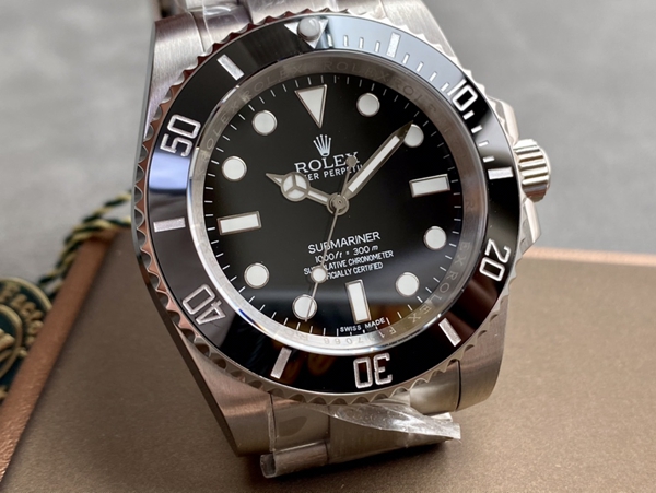 激安ロレックス正面デザイン